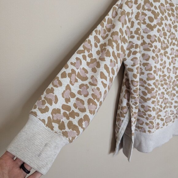 Aerie leopard print long sleeve medium sweatshirt brown pink cream cottagecore - Picture 3 of 10